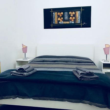 Casa Vacanze Nicole バレストラーテ エクステリア 写真