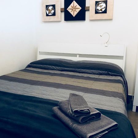 Casa Vacanze Nicole バレストラーテ エクステリア 写真