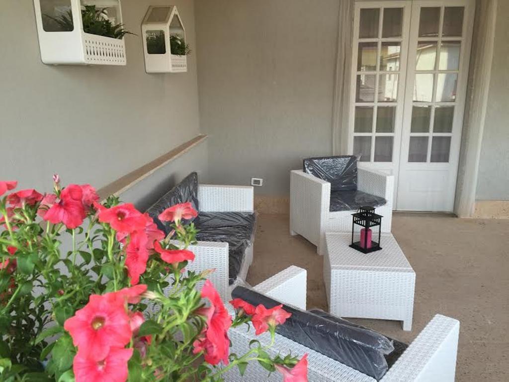 Casa Vacanze Nicole バレストラーテ エクステリア 写真
